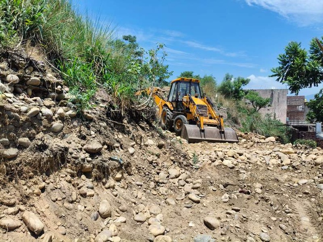 Image from: 70-year-old BBMB debris hillocks along Nangal Hydel Canal removed