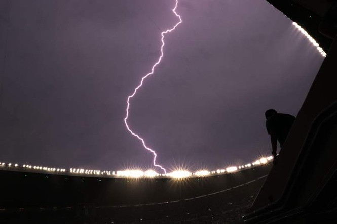 Image from: The fatal 1998 match that explains why FIFA World Cup thunderstorm rules are so strict
