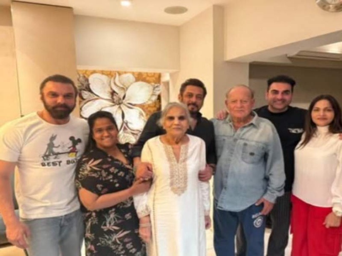 Image from: Salman Khan cheers for his brother Sohail Khan as he participates in Prime Video's 'Alliance' show