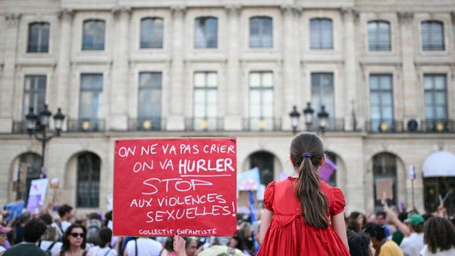 Image from: Tens of thousands rally in France for a comprehensive law to fight sexual violence