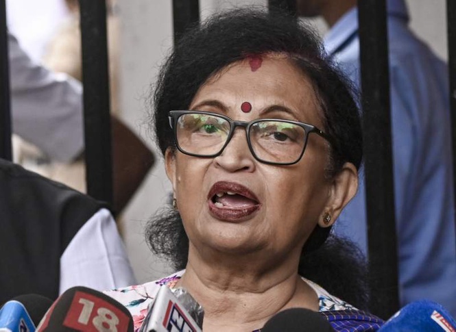 Image from: Fresh blow to Didi as TMC Bengal head Chandrima quits, meets rebels