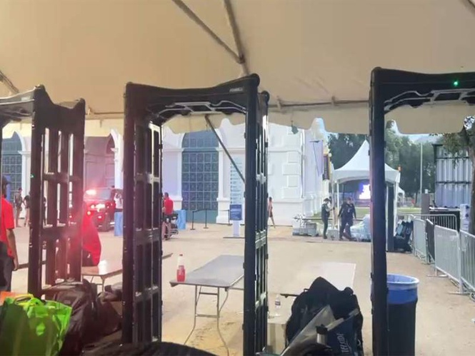Image from: Dangerous storms prompt US Secret Service to evacuate National Mall ahead of Trump's Independence Day address