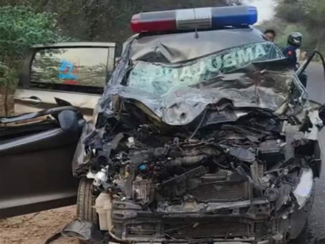 Image from: Rajasthan: 3 killed, 2 injured as ambulance collides with Army truck in Suratgarh