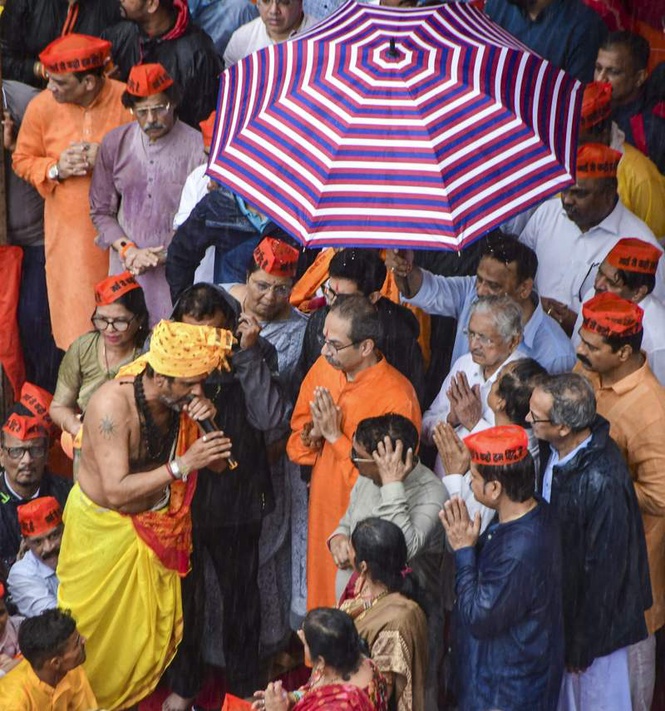 Image from: Those looting Hindus are in power: Uddhav launches Ram Raksha agitation, targets BJP
