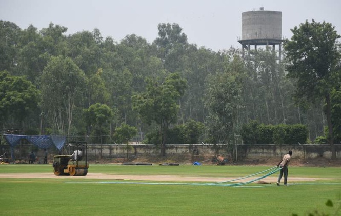 Image from: Muktsar claw their way back after losing early wicket, end rain-hit day on 143/2