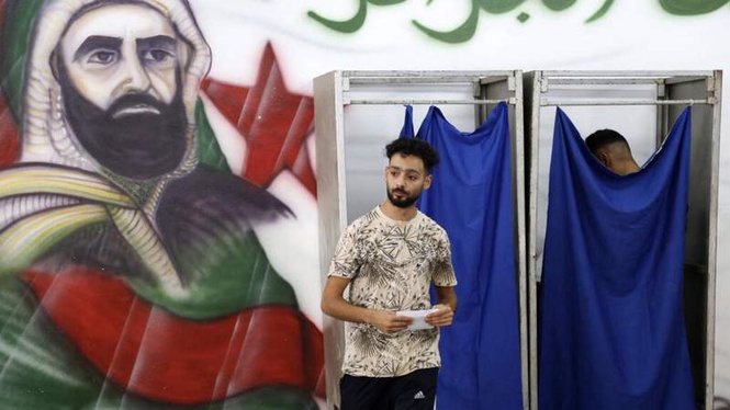 Image from: Algeria's ruling FLN secures most seats in parliament with historically low turnout