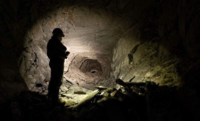 Image from: Construction Workers Stumbled Upon a Sealed Cave Holding a 400,000-Year-Old Lost World