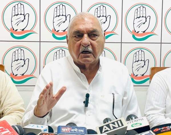 Image from: LoP Hooda seeks probe into HTET ‘irregularities’
