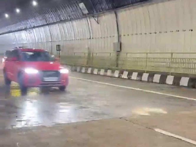 Image from: Pune-Mumbai Expressway connecting link reopens after landslide; rail services hit by heavy rains