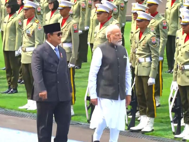 Image from: PM Modi accorded Guard of Honour in Jakarta ahead of crucial bilateral talks
