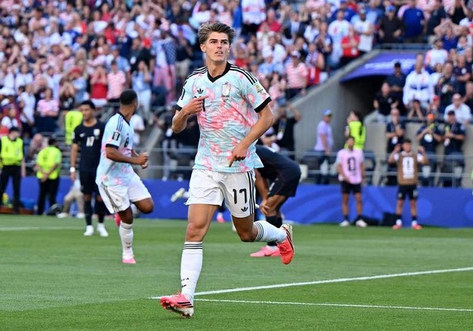 Image from: US suffer World Cup heartbreak as Belgium run riot to storm into quarter-finals