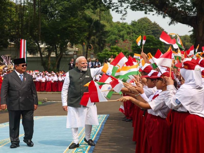 Image from: Big outcomes during PM Modi's Indonesia visit; India to support development of Indonesian EVMS, export Astra missiles