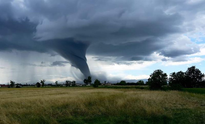 Tornadoes and Severe Storms Threaten Millions Across Multiple U.S ...