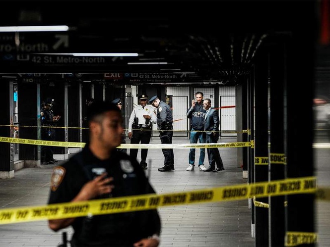 Image from: New York: Man slashes 3 people with machete; NYPD conducts investigation