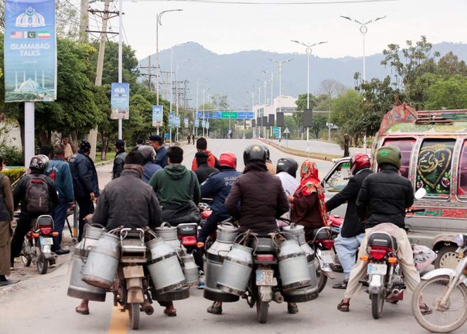 Image from: Lockdown in Rawalpindi: Security overreach leaves residents struggling for essentials