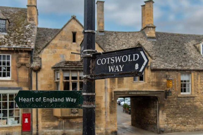 Image from: This 102-mile trail in the Cotswolds takes you through quaint villages and stunning landscapes