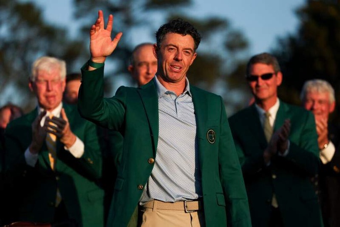 Image from: Scottie Scheffler reacts to Rory McIlroy’s victory at The Masters as he comes up one stroke short