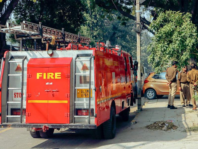 Image from: Haryana firefighters protest in Ambala, demand 'martyr' status for colleagues who lost their lives
