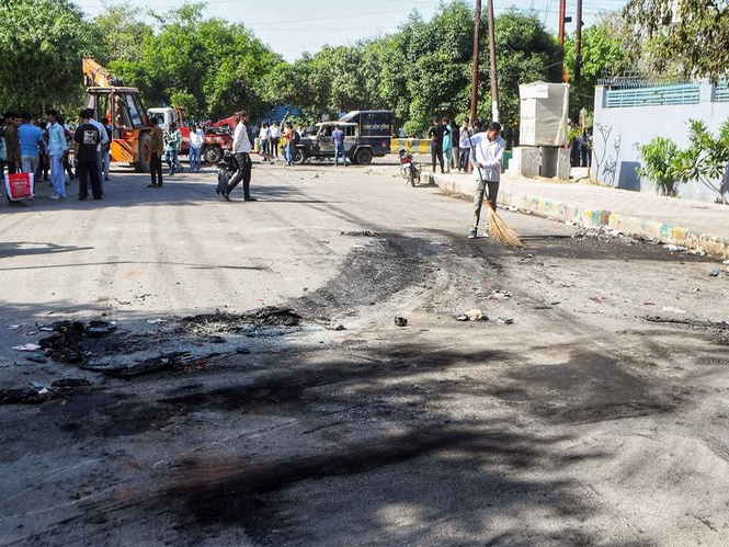Image from: Workers' Protest: Alleged orchestrated conspiracy behind violence, say sources