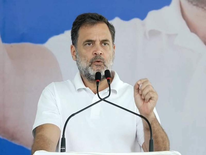 Image from: Rahul Gandhi makes five guarantees for West Bengal, calls it Congress' "roadmap" for upcoming polls