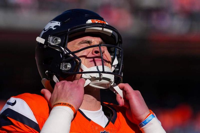 Image from: What was Bo Nix doing at Augusta National after breaking his ankle in the NFL playoffs