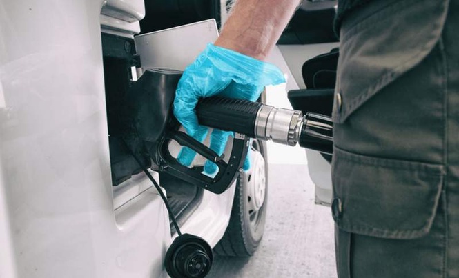 Image from: US Oil Exports Hit Record High, But Will the Cost at the Pump Follow?