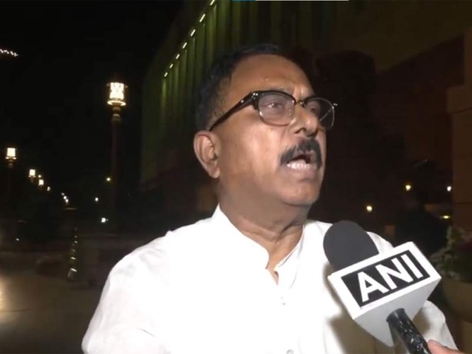 Image from: "If it is not delinked, we will not support it": Congress MP Mallu Ravi on Women's Reservation Bill, calls it party's "brainchild"