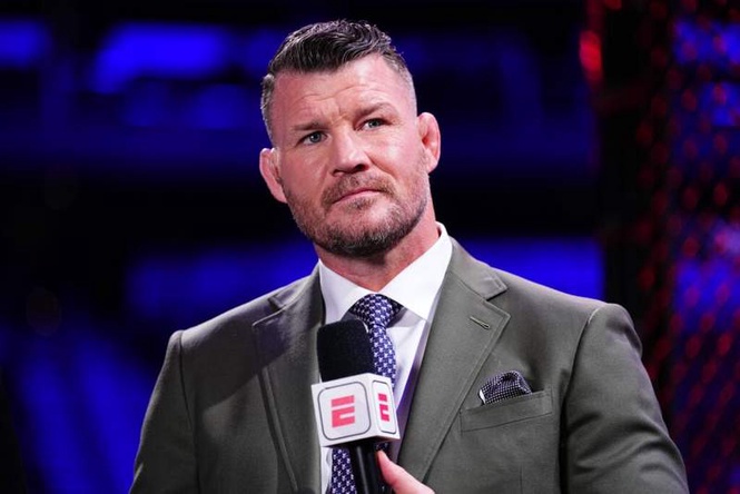 Image from: Michael Bisping slams fans calling Alex Pereira ‘fat’ ahead of Ciryl Gane bout