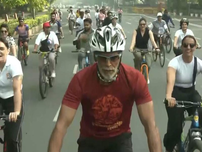 Image from: Milind Soman joins 'Fit India Sundays on Cycle' at Major Dhyan Chand National Stadium