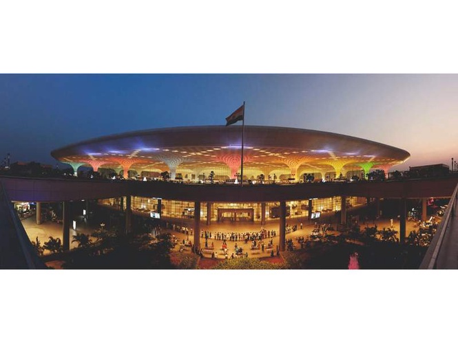 Image from: Mumbai Airport to halt flight operations for 6 hours on May 7 for crucial runway upgrades