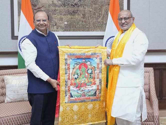 Image from: Delhi: Vice President CP Radhakrishnan meets Ladakh LG VK Saxena