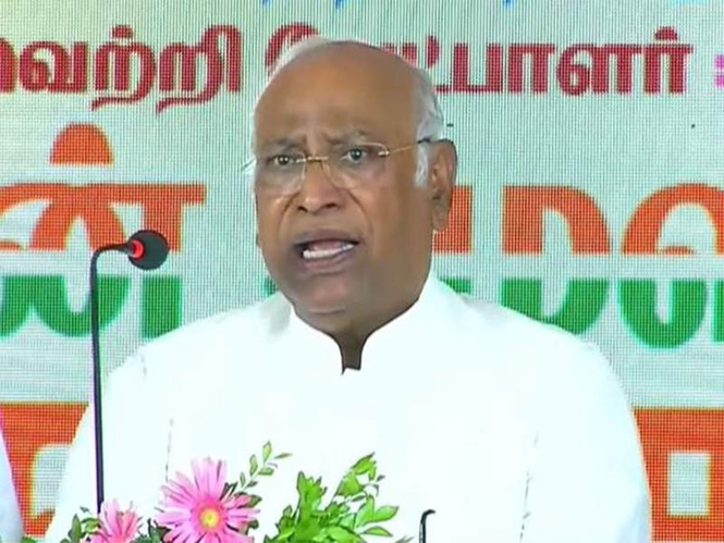 Image from: "BJP played dangerous game by linking women's reservation with delimitation": Kharge in Tamil Nadu