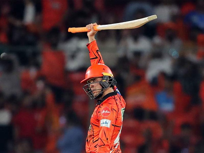 Image from: IPL: Abhishek Sharma's record-breaking 135* powers SRH to 242/2 against DC
