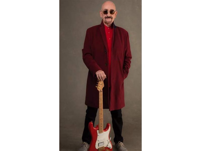 Image from: Dave Mason, Traffic co-founder and 'Feelin' Alright' songwriter, dies at 79