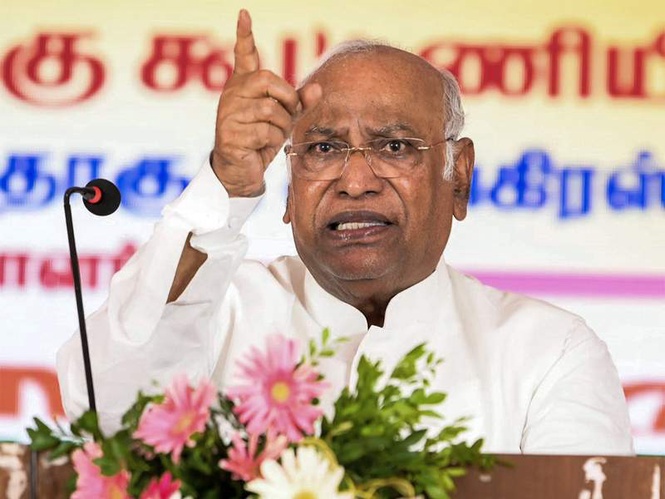 Image from: ECI issues 24-hour ultimatum to Mallikarjun Kharge over 'terrorist' remark against PM Modi