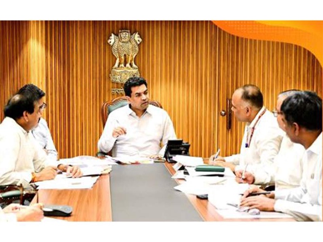 Image from: Govt's priorities are employment generation for youth and income growth for workers: Delhi Minister Kapil Mishra