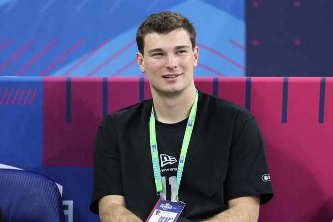 Image from: How the 2027 quarterback class is already impacting decisions in the 2026 NFL Draft