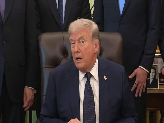 Image from: "We have complete control": Trump on blockade against Iran