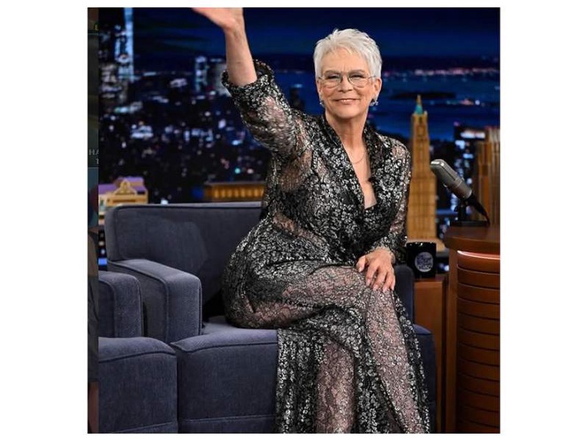 Image from: 'Murder, She Wrote' reboot starring Jamie Lee Curtis delayed to 2028