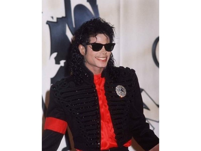 Image from: Michael Jackson's "second family" alleges sexual abuse of four kids in new lawsuit as biopic opens strong at box office