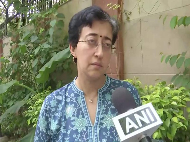 Image from: "All pictures are fake": AAP's Atishi counters Pravesh Verma, dares Rekha Gupta and LG to public house tours
