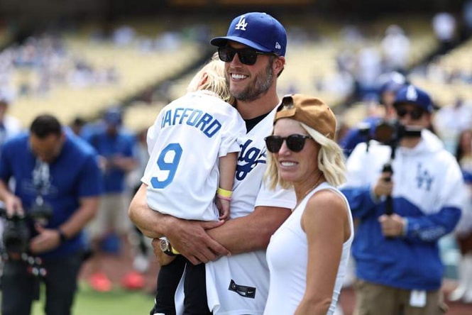 Image from: Not Matthew Stafford, but his wife texted new LA Rams star Ty Simpson