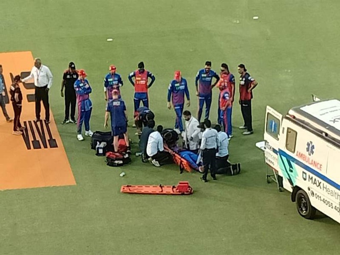 Image from: Lungi Ngidi hospitalised after sustaining head injury during DC vs PBKS IPL 2026 clash