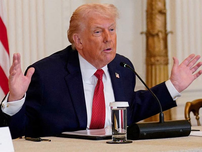 Image from: "You're not making an 18 hour flight": Trump cancels US delegation trip to Islamabad for talks with Iran