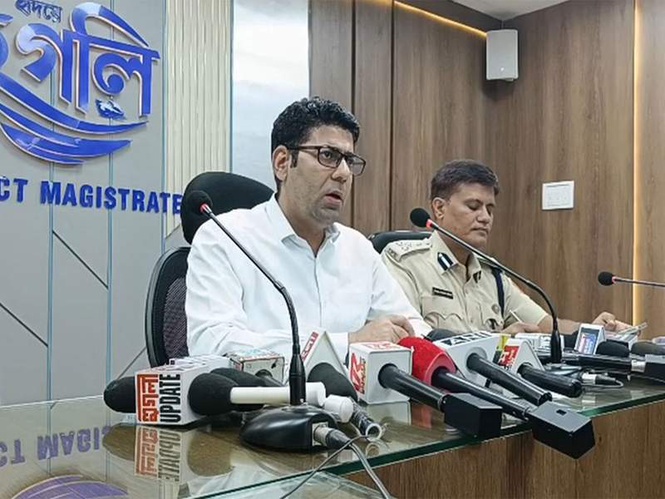 Image from: "100% webcasting, CAPF deployment": Hooghly DM, Chandannagar Police Commissioner detail security arrangements ahead of polling in West Bengal