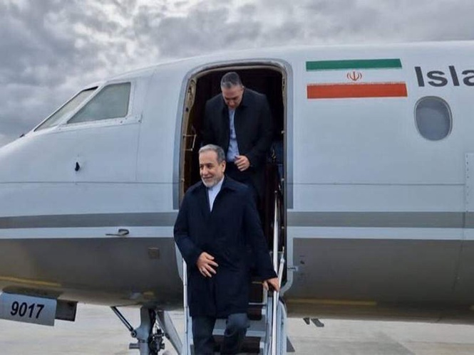 Image from: Iranian FM Araghchi arrives in Russia for talks with Putin amid regional peace push