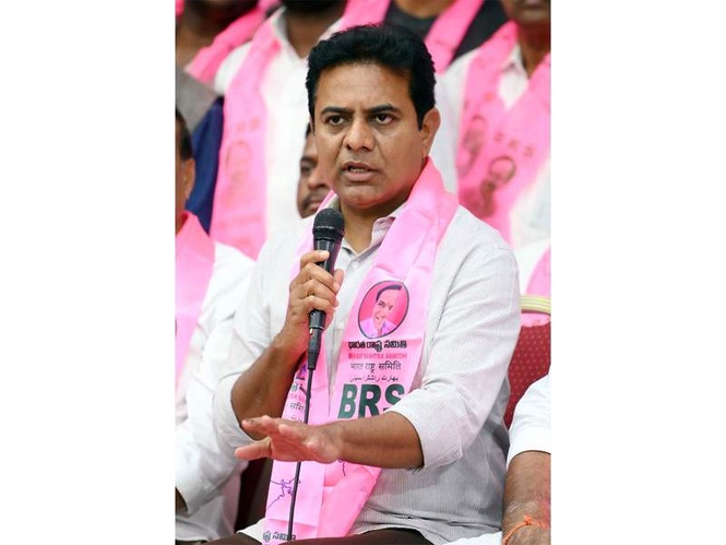 Image from: "BRS is not a political party, it's revolution": KTR marks 25 years of party foundation