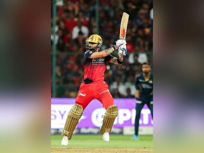 Image from: Virat Kohli just 11 runs away from 9,000 IPL runs; still 'Ace of Chases' for RCB