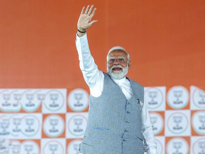 Image from: "Heartfelt gratitude for inviting me": PM Modi sends blessings to newlyweds in thoughtful response