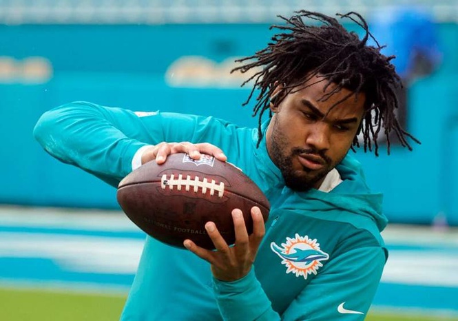 Image from: Broncos draft review overlooks how the Jaylen Waddle trade changed everything